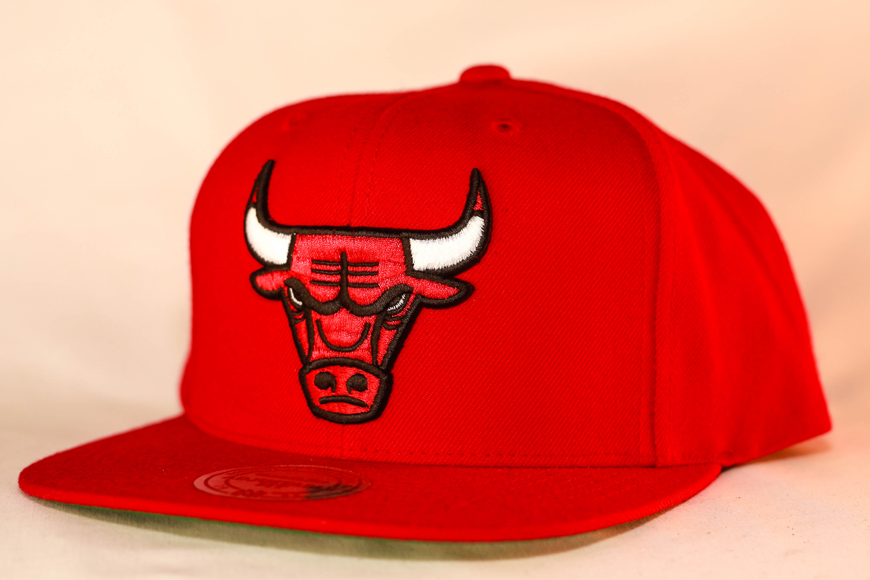 Mitchell & Ness Wool Solid Hat Cap Snapback Chicago Bulls Red Men's &  Women's